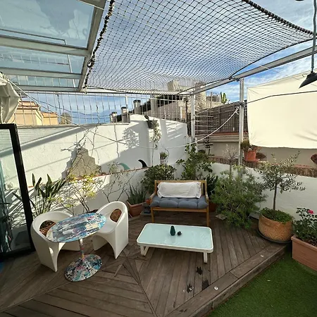 Appartement Amazing Attic With Style, Terasse In The Heart Of The Gothic Quarter! *