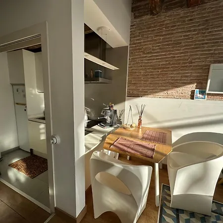 Amazing Attic With Style, Terasse In The Heart Of The Gothic Quarter! Barcelona
